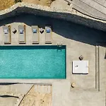 Villa Tourmaline